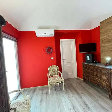 Oda ve Kahvaltı Maria 3*